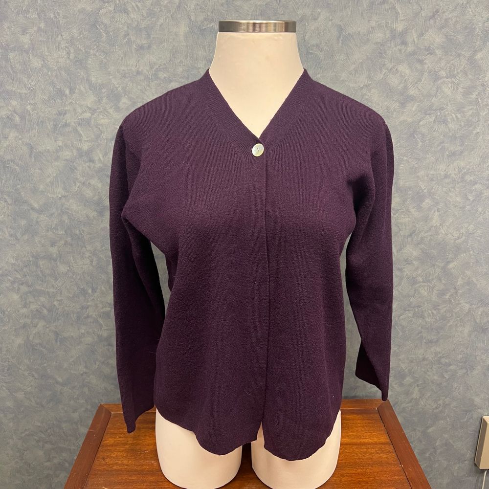 Vintage Stephanie Andrews Purple 100% Wool Cardigan Single Button Sweater Size M